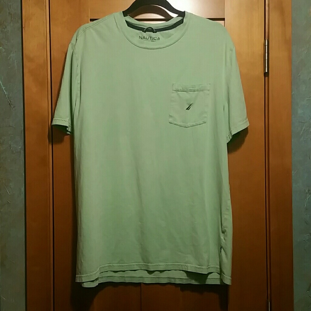 Nautica Shirt Men's. Size XL. Mint Green Color.